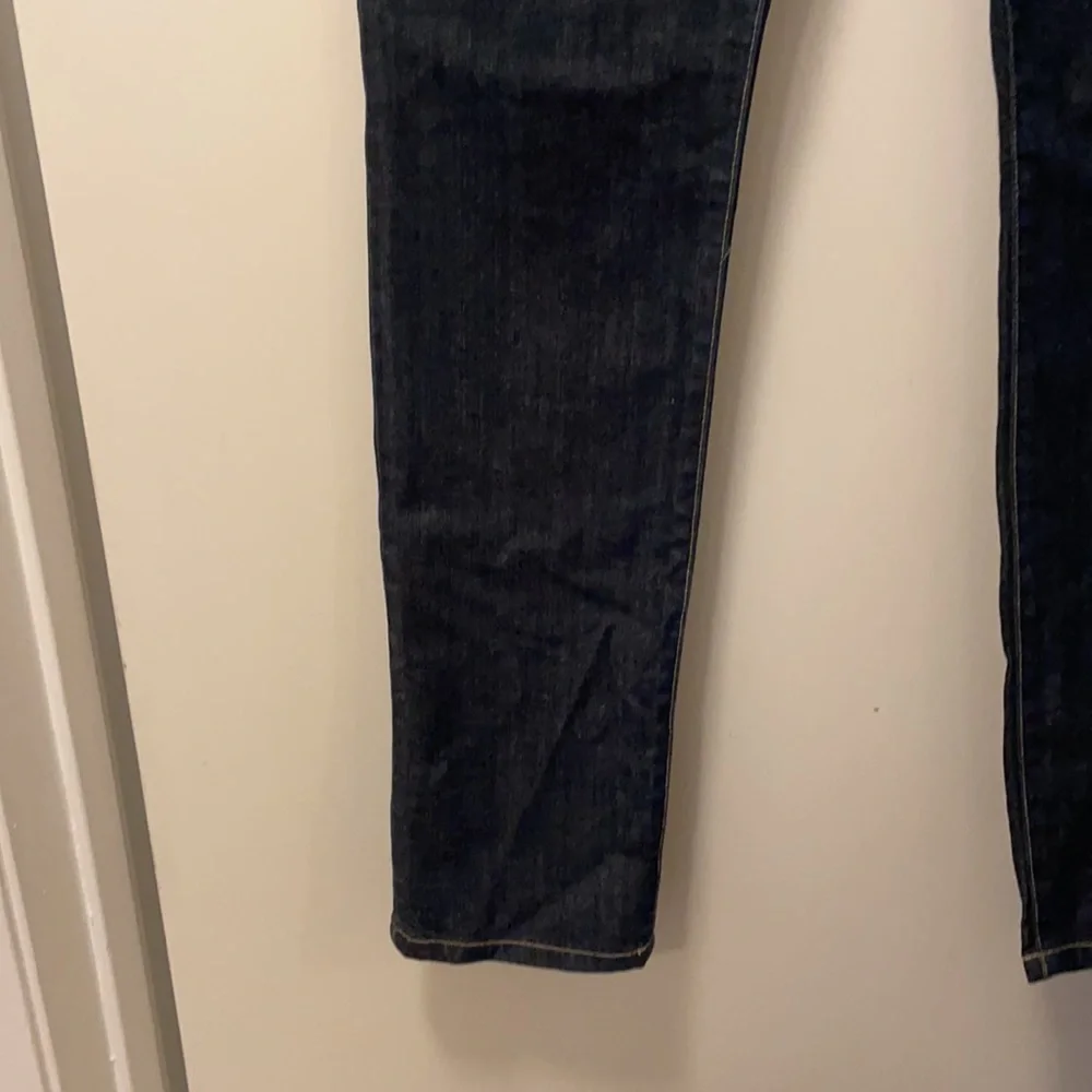 Jeans - Picture 3 of 4